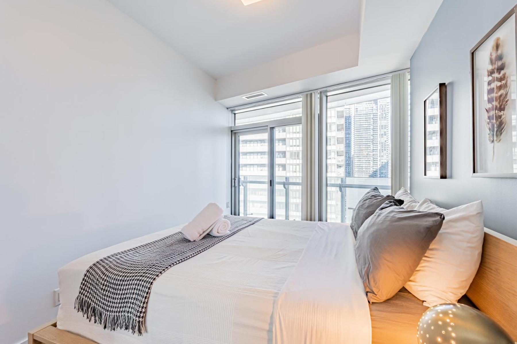York Suites 5 Toronto Buitenkant foto